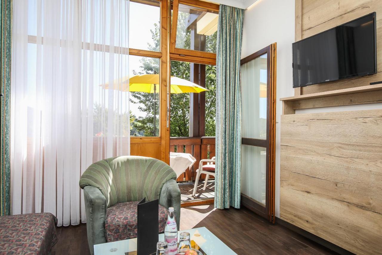Aktivital Hotel บัด กรีสบาค ภายนอก รูปภาพ